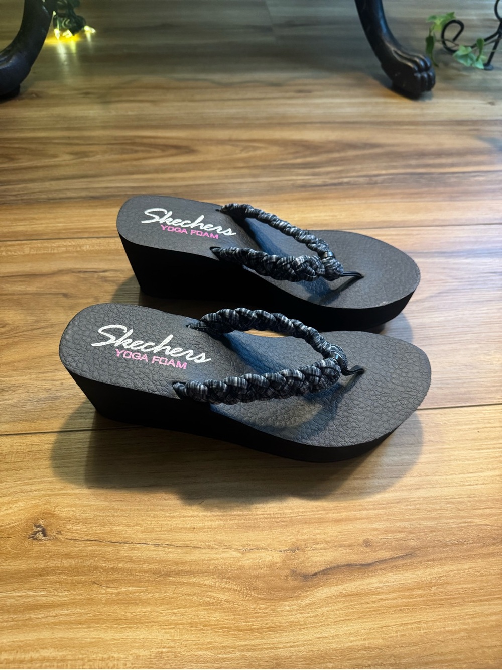 Skechers Black Wedge Yoga Foam Flip Flops with Braided Straps